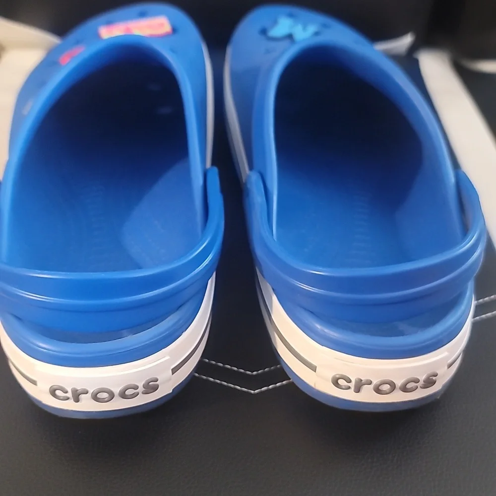 Crocs - Picture 3 of 3